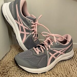 Women’s ASICS